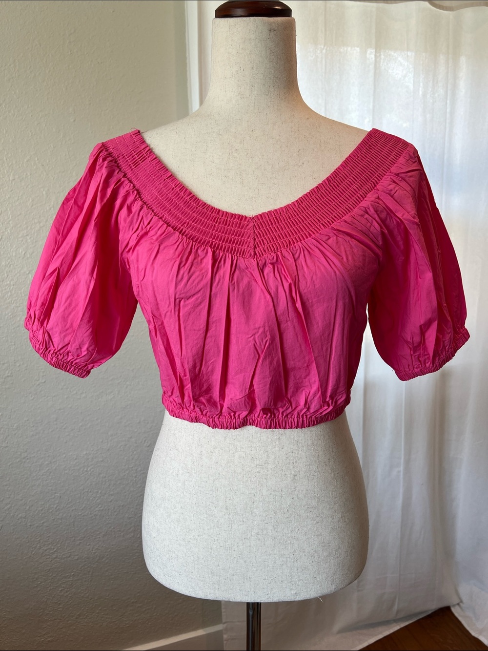 Olivaceous Hot Pink Off-Shoulder Smocked Cotton Crop Top. Size M. NWT